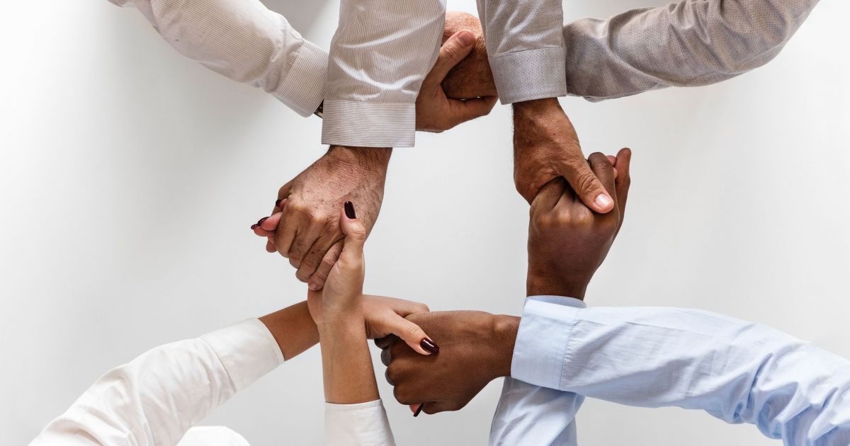 Làm sao để mở rộng mạng lưới quan hệ hiệu quả trong sự nghiệp