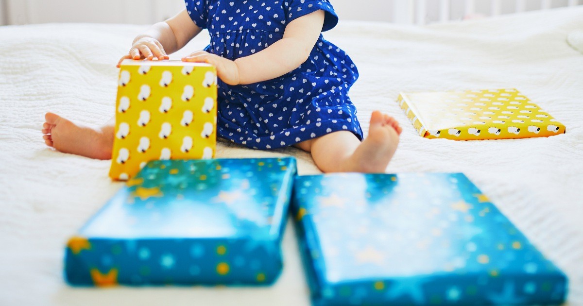 Quà tặng trẻ em: Gợi ý những món quà được các bé yêu thích